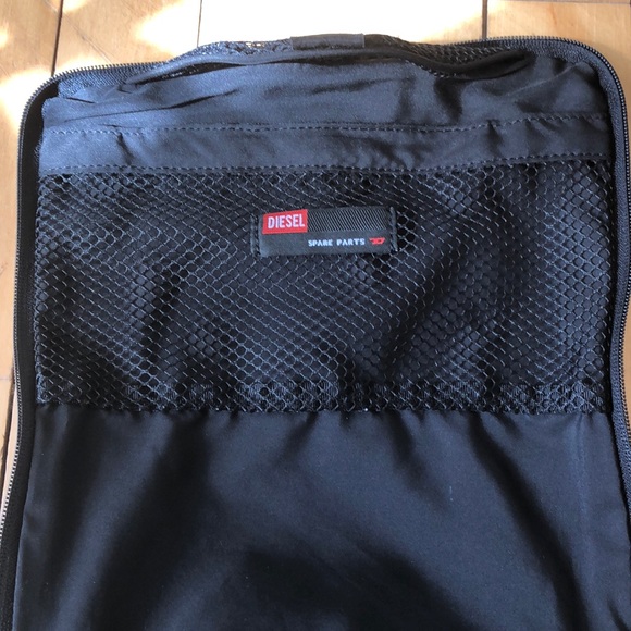 Diesel Cosmetic Purse - Picture 5 of 8